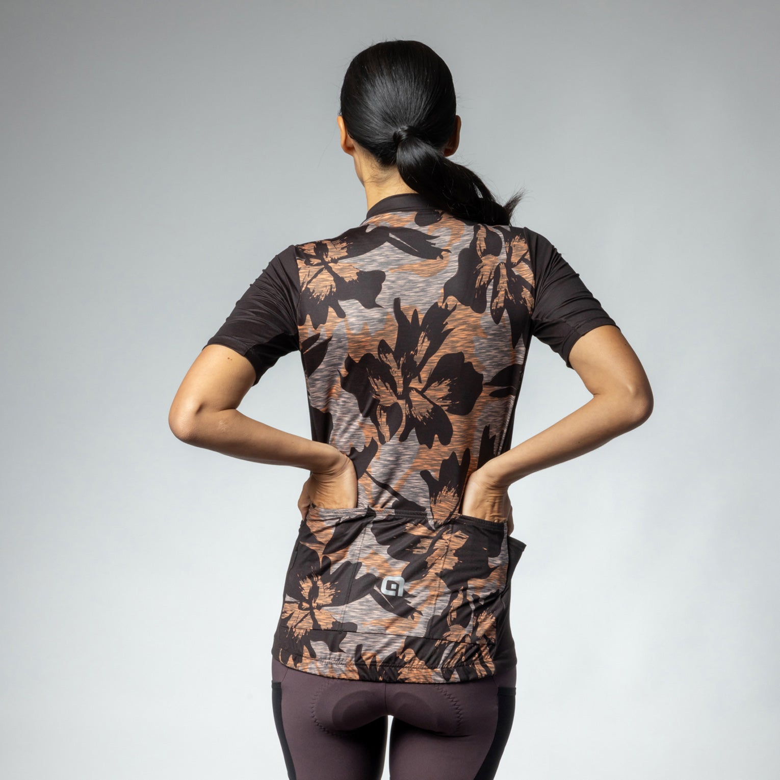 al-cycling-maglia-manica-corta-donna-sunrise-maglia-gravel-con-tasche-multiple image 7