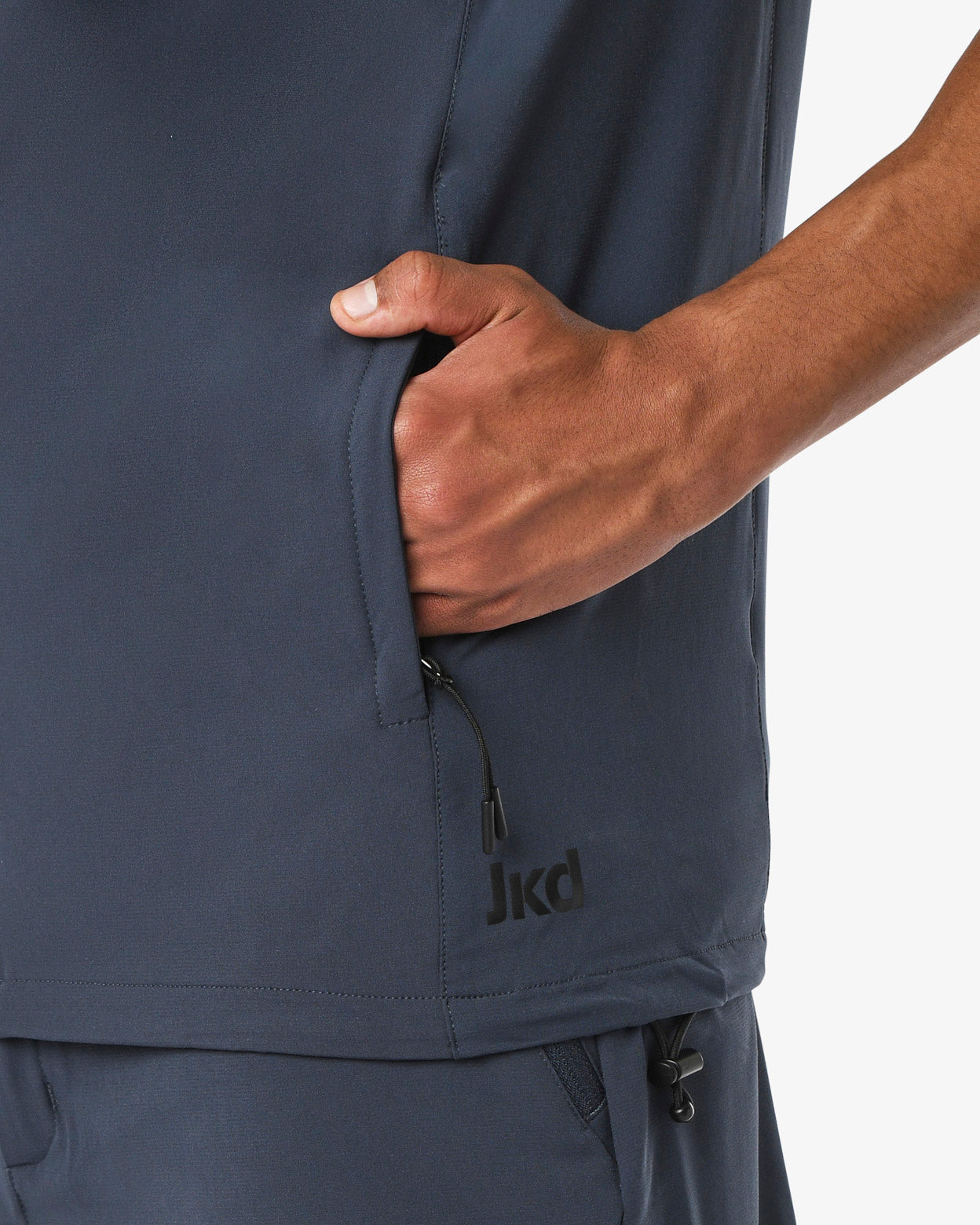 gilet-uomo-jaked-sportswear-j-office-22-senza-maniche-tessuto-tecnico-con-tasca- image 3