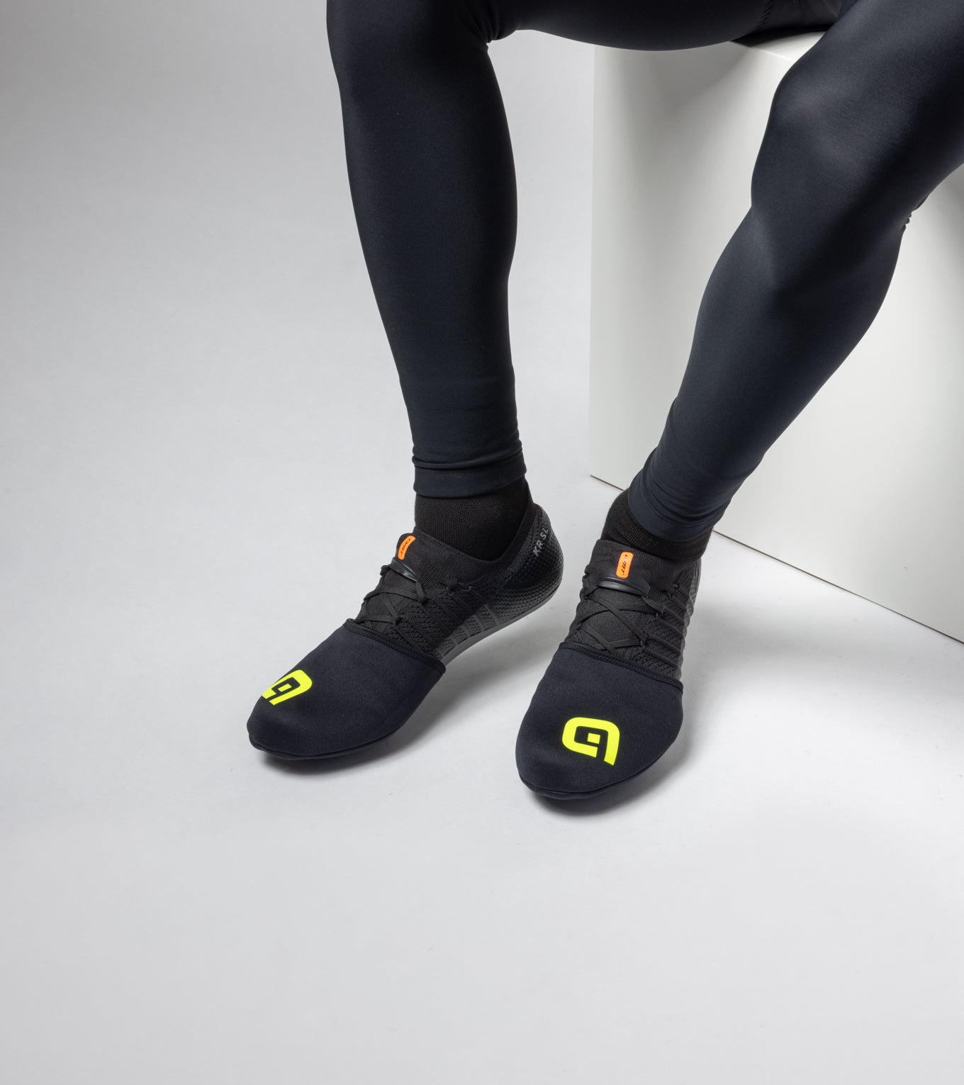 al-cycling-puntalino-unisex-shield-copriscarpe-ciclismo-in-neoprene-termico-con- image 4