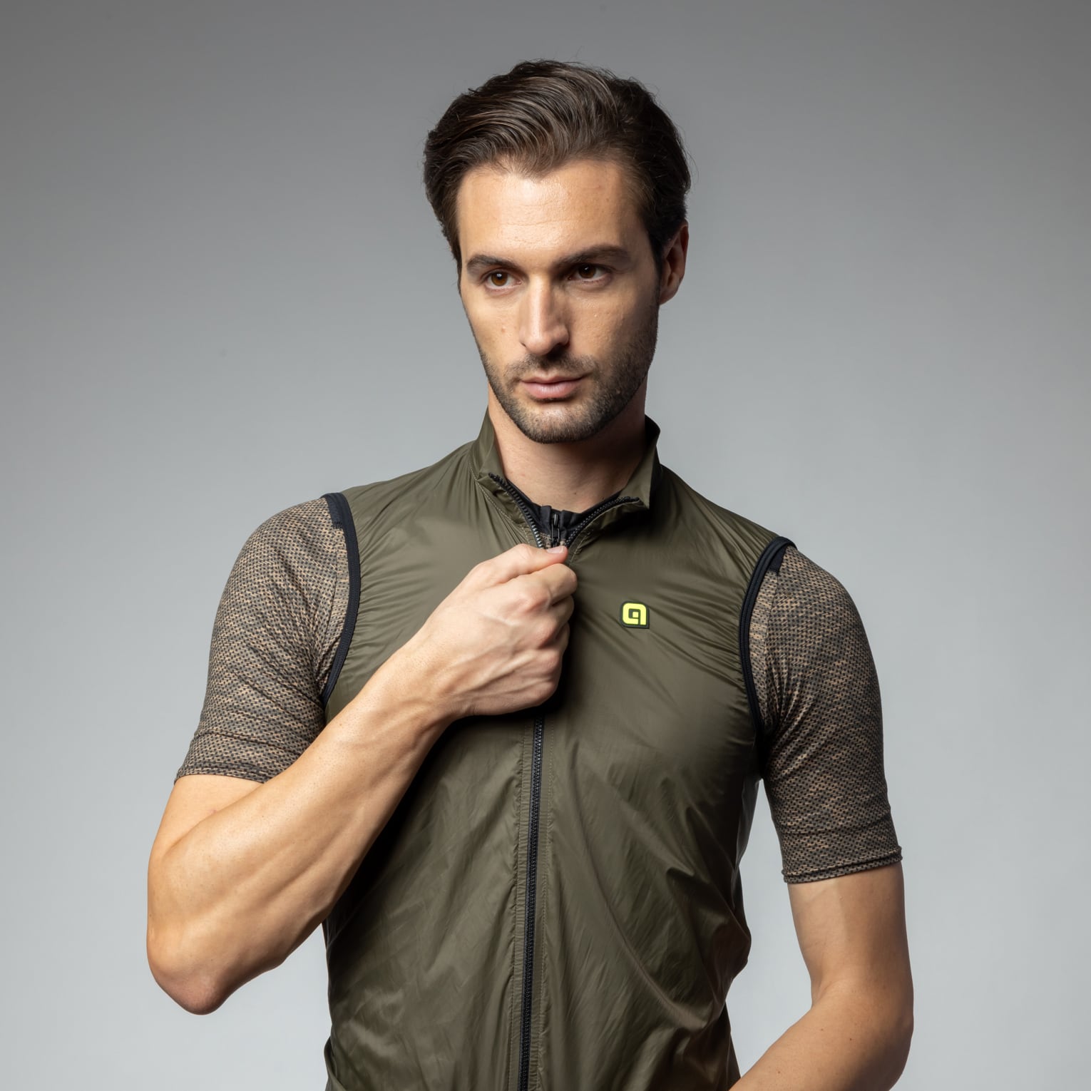 al-cycling-gilet-uomo-vento-2-0-gilet-ciclismo-traspirante-e-impacchettabile-uom image 8