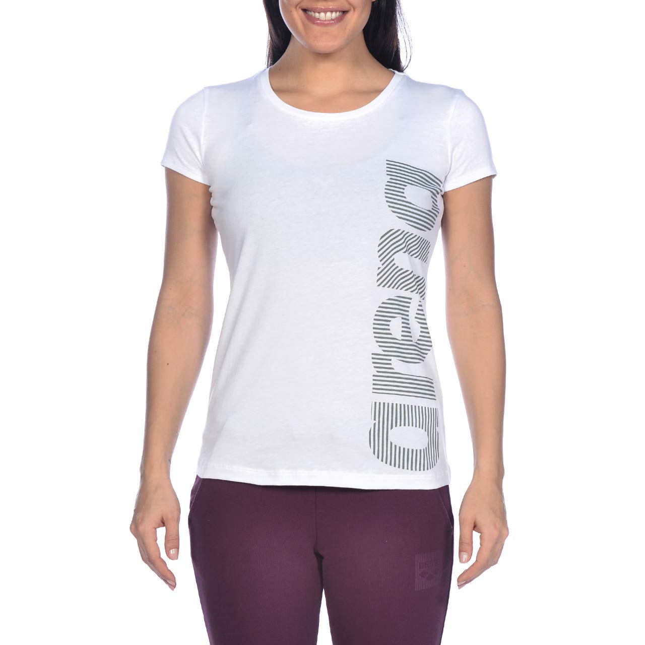 arena-w-tee-logo-driven-maglietta-donna-t-shirt-sportiva-con-logo-arena image 8