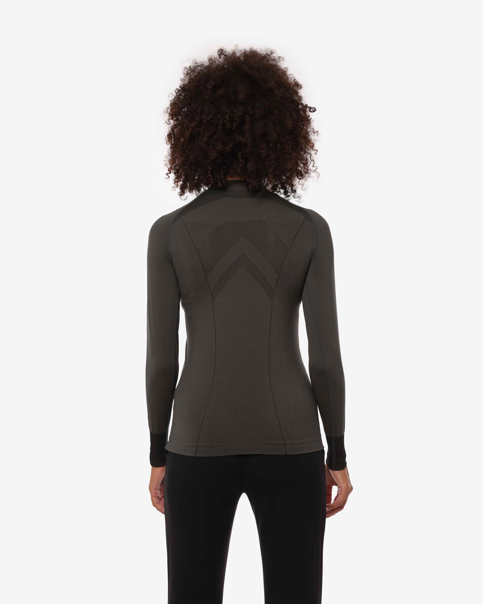 maglia-donna-jaked-undertech-a-manica-lunga-tessuto-tecnico-antipiega-per-vela-t image 2