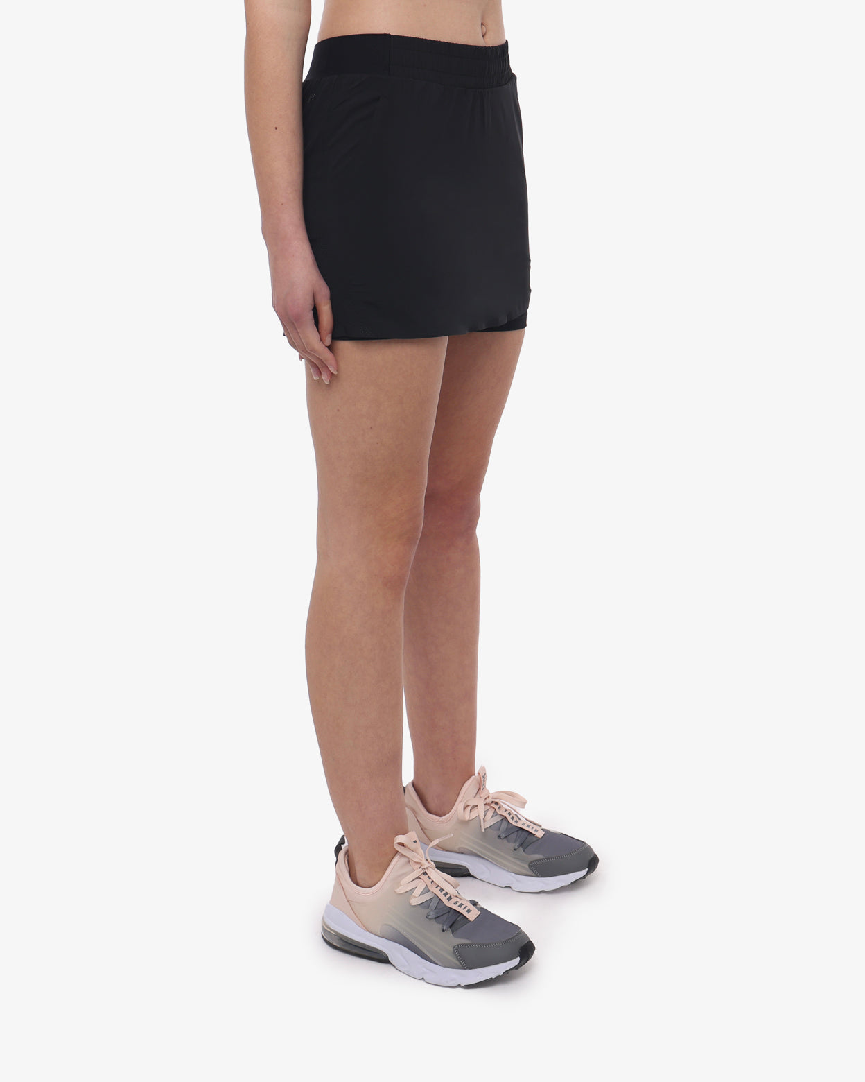 jaked-shorts-wired-2-in-1-donna-gonna-shorts-per-padel-e-fitness image 2