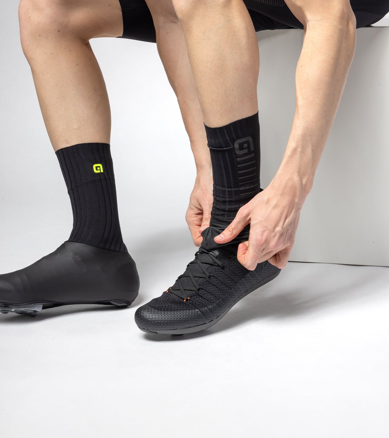 al-cycling-copriscarpe-unisex-whizzy-winter-copriscarpe-invernali-aerodinamici image 2