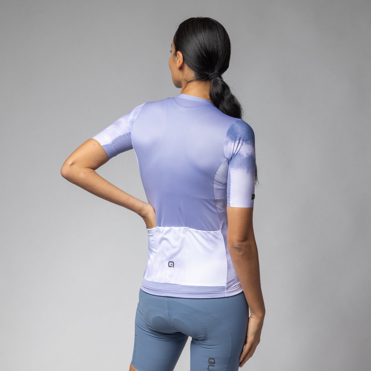 al-cycling-maglia-manica-corta-donna-atmosfera-jersey-traspirante-con-grip-in-si image 7