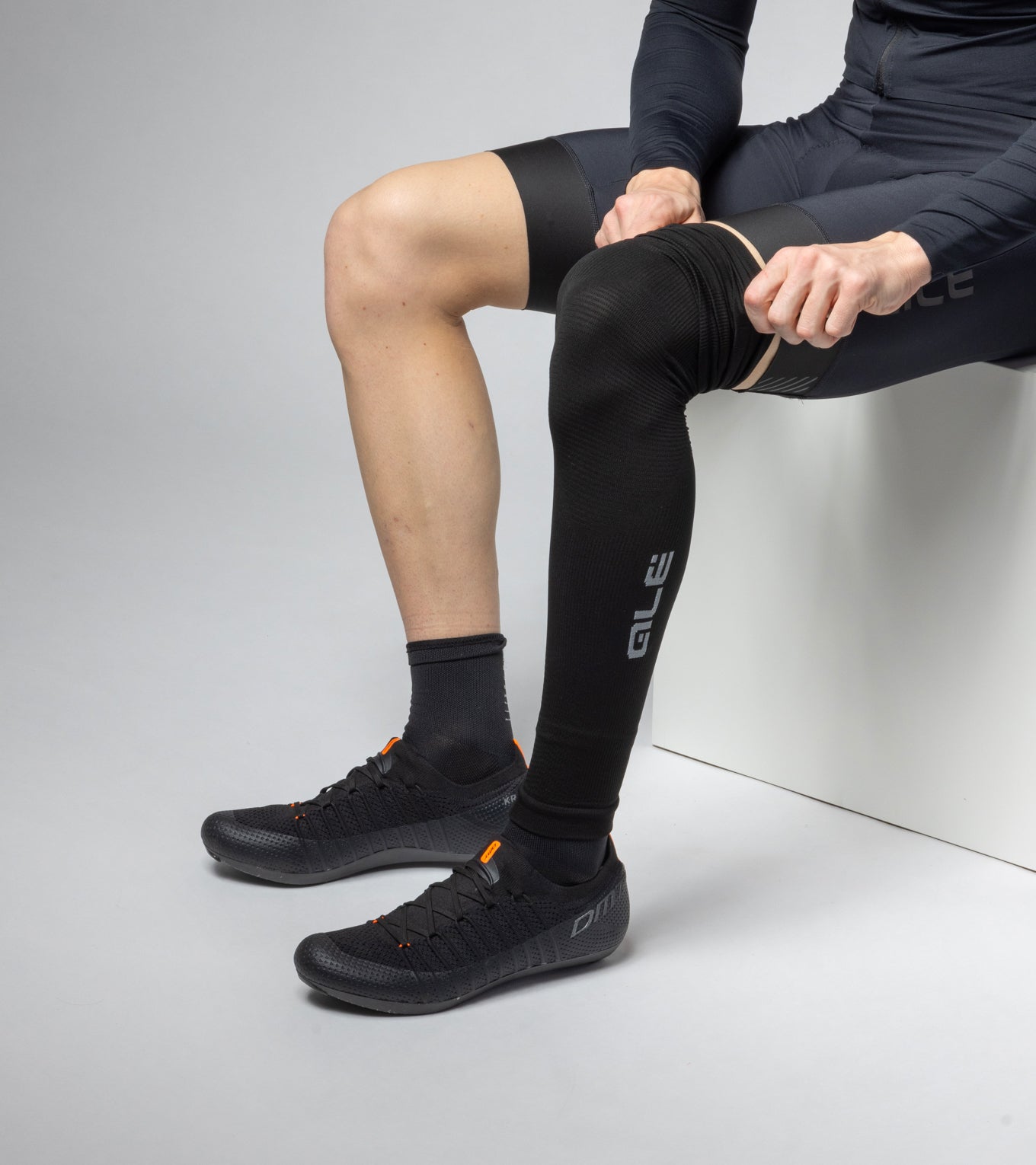 al-cycling-gambali-unisex-seamless image 1