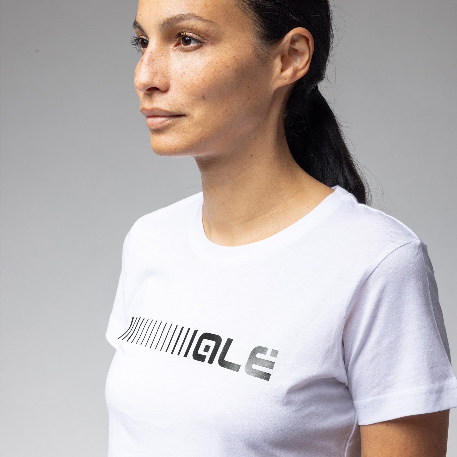 al-cycling-t-shirt-donna-cotone-stampa-maxi-logo-metallizzato-post-gara image 3