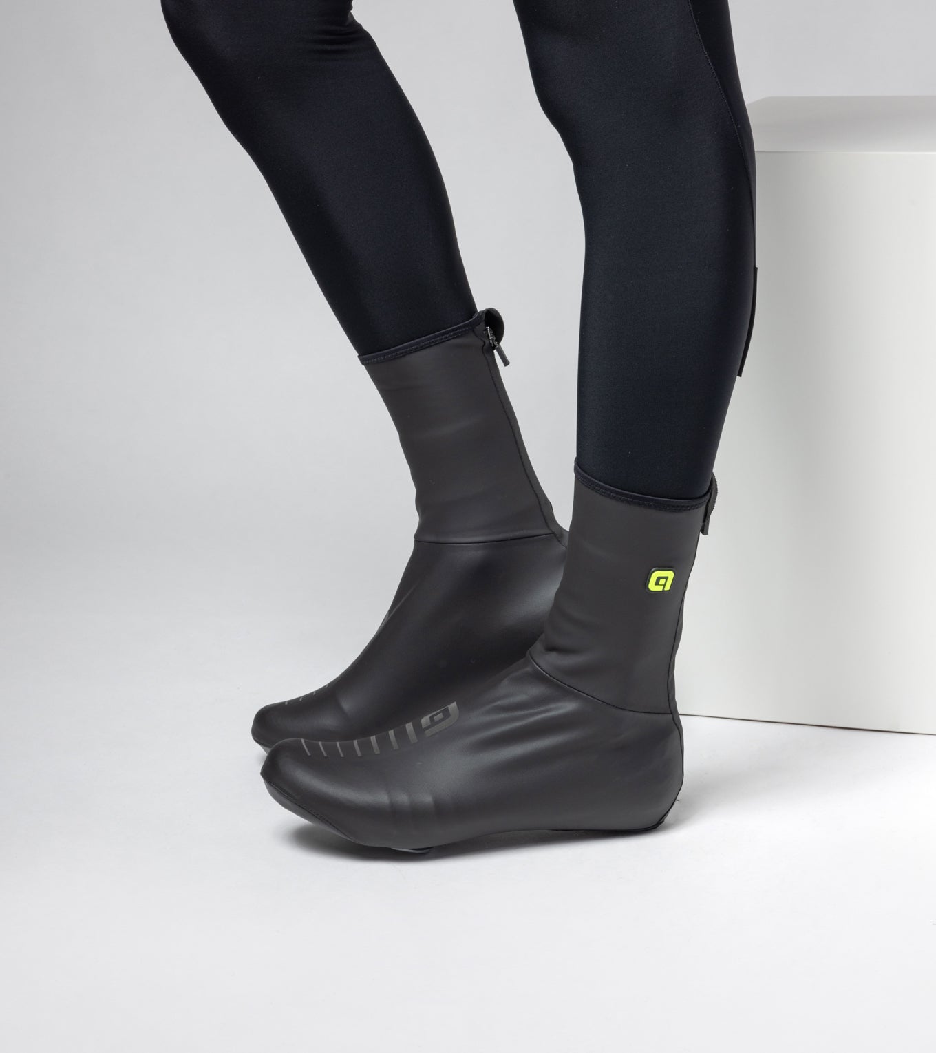 al-cycling-shoecovers-unisex-rain-2-0-copriscarpe-impermeabili-con-zip image 1