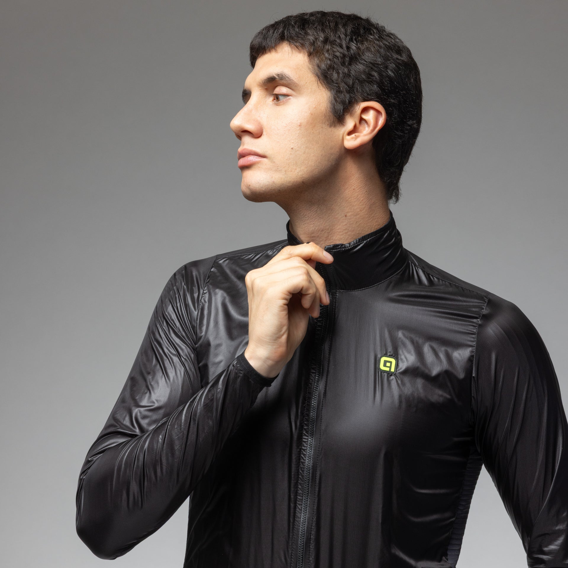 al-cycling-giacca-uomo-light-pack-2-0-guscio-impacchettabile-ultraleggero image 5