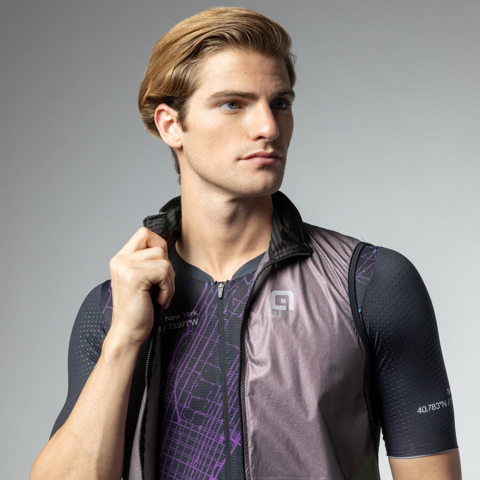 gilet-idrorepellente-uomo-al-cycling-clever-protezione-e-compattezza image 4
