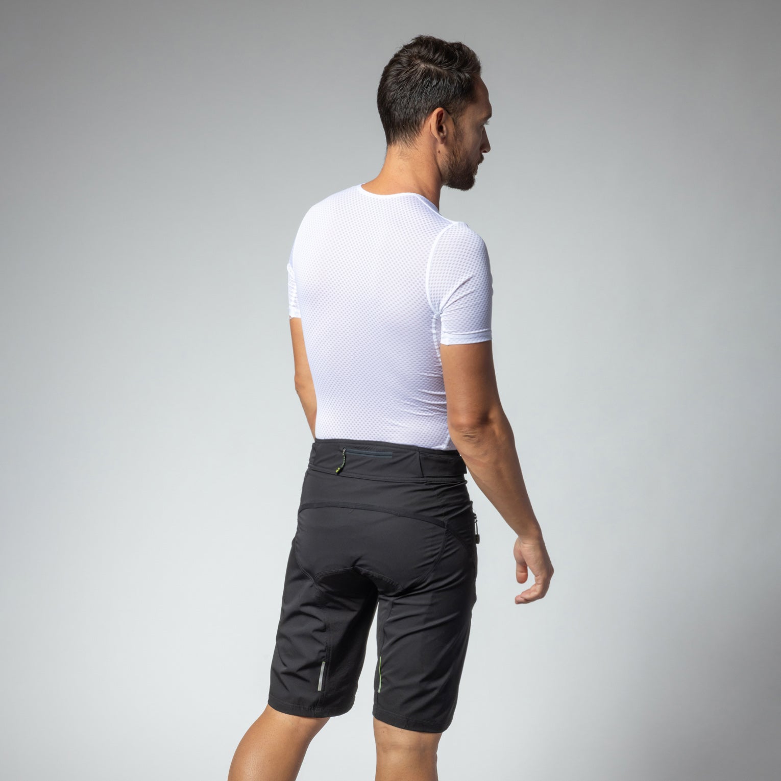 al-cycling-enduro-2-0-pantaloncino-senza-bretelle-uomo-short-da-trail-ed-enduro image 3