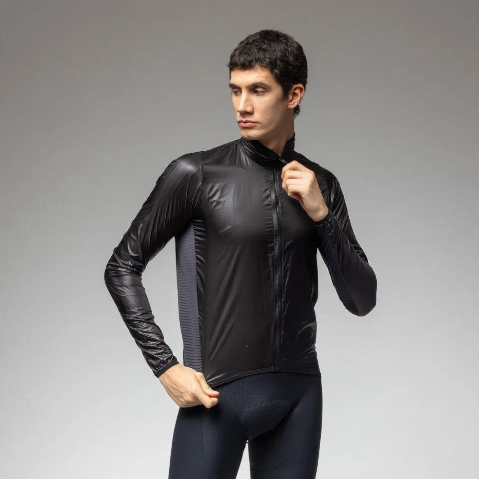 al-cycling-jacket-man-light-pack-2-0-giacca-antivento-ultraleggera-pieghevole image 1