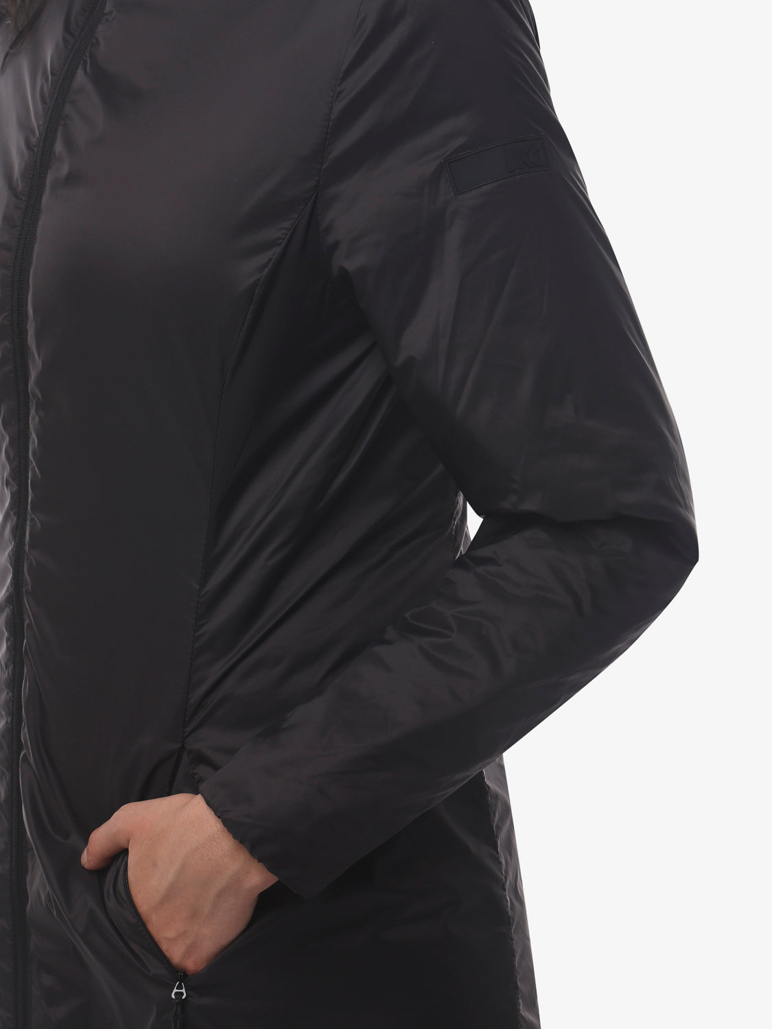 giacca-lunga-sportwear-flat-jaked-donna-caban-in-rip-stop-riciclato-con-imbottit image 4
