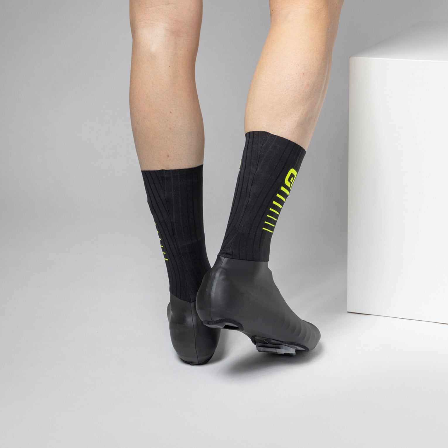 al-cycling-copriscarpe-unisex-whizzy-protezione-vento-e-acqua image 8