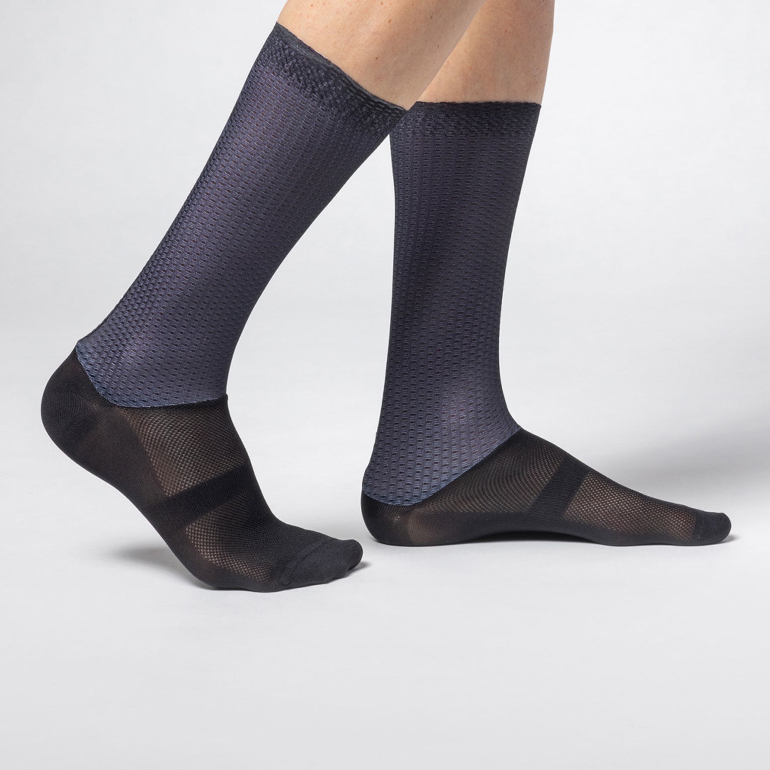 calzini-unisex-al-cycling-typhoon-aero-cell-per-aerodinamica image 1
