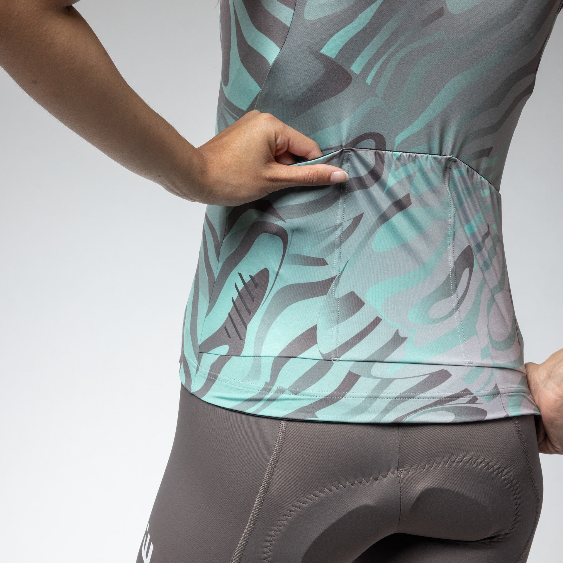 al-cycling-surface-women-s-sleeveless-jersey-maglia-senza-maniche-donna-traspira image 5