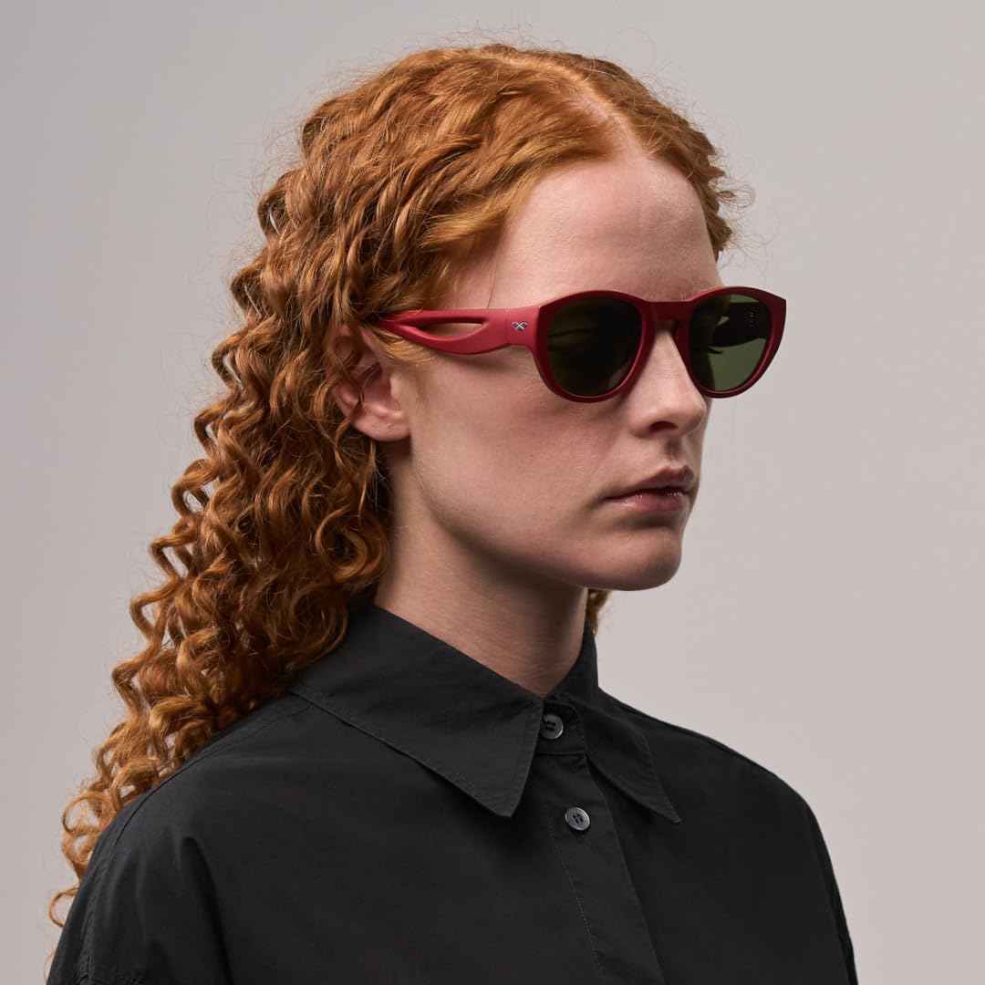 arena-ninfa-occhiali-da-sole-lifestyle-montatura-flessibile-e-leggera-lente-anti image 6