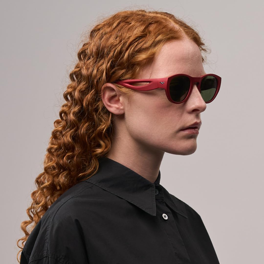 arena-ninfa-occhiali-da-sole-lifestyle-montatura-flessibile-e-leggera-lente-anti image 7