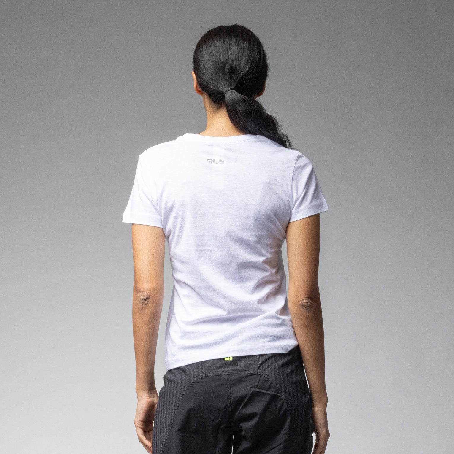 al-cycling-t-shirt-donna-cotone-stampa-maxi-logo-metallizzato-post-gara image 2