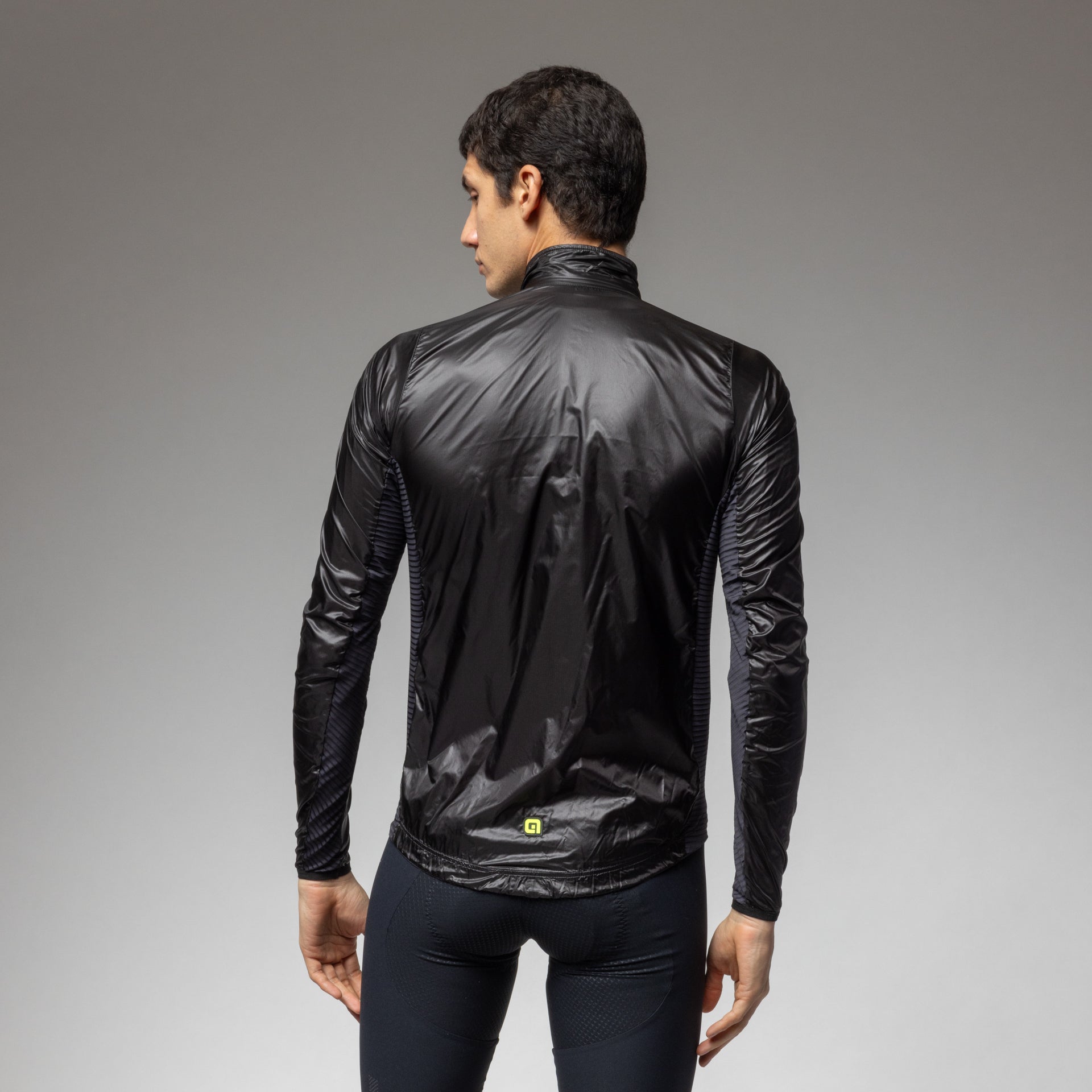 al-cycling-giacca-uomo-light-pack-2-0-guscio-impacchettabile-ultraleggero image 3