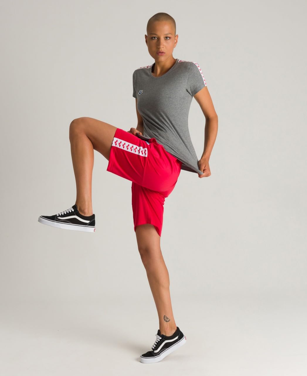 arena-w-team-t-shirt-maglietta-sportiva-donna-pacco-da-1-t-shirt-tecnica-arena image 2