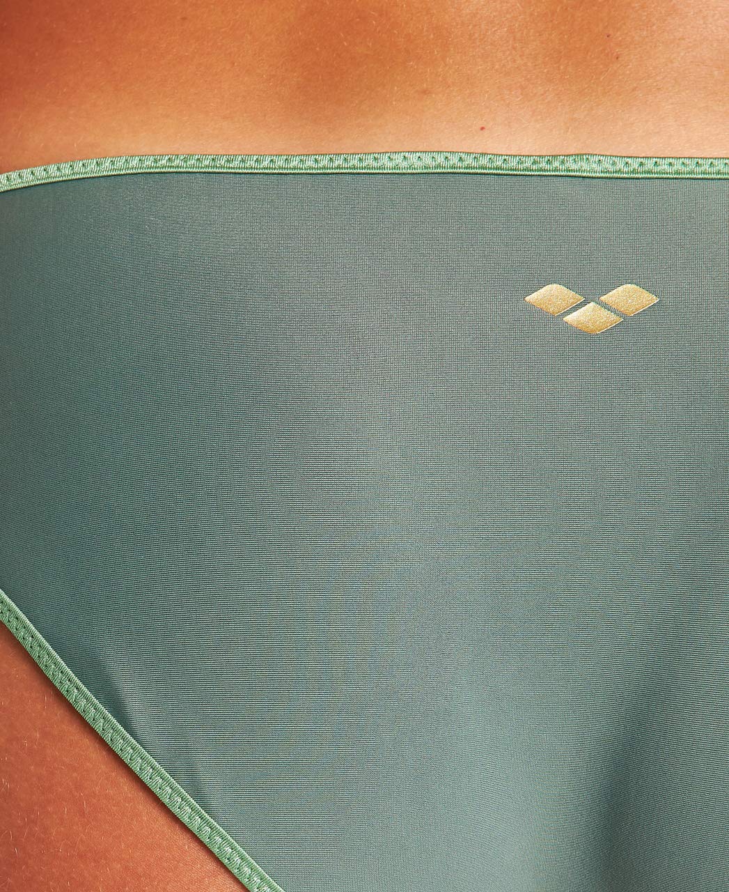 arena-solid-bikini-con-ferretto-army-verde-tg-40 image 5